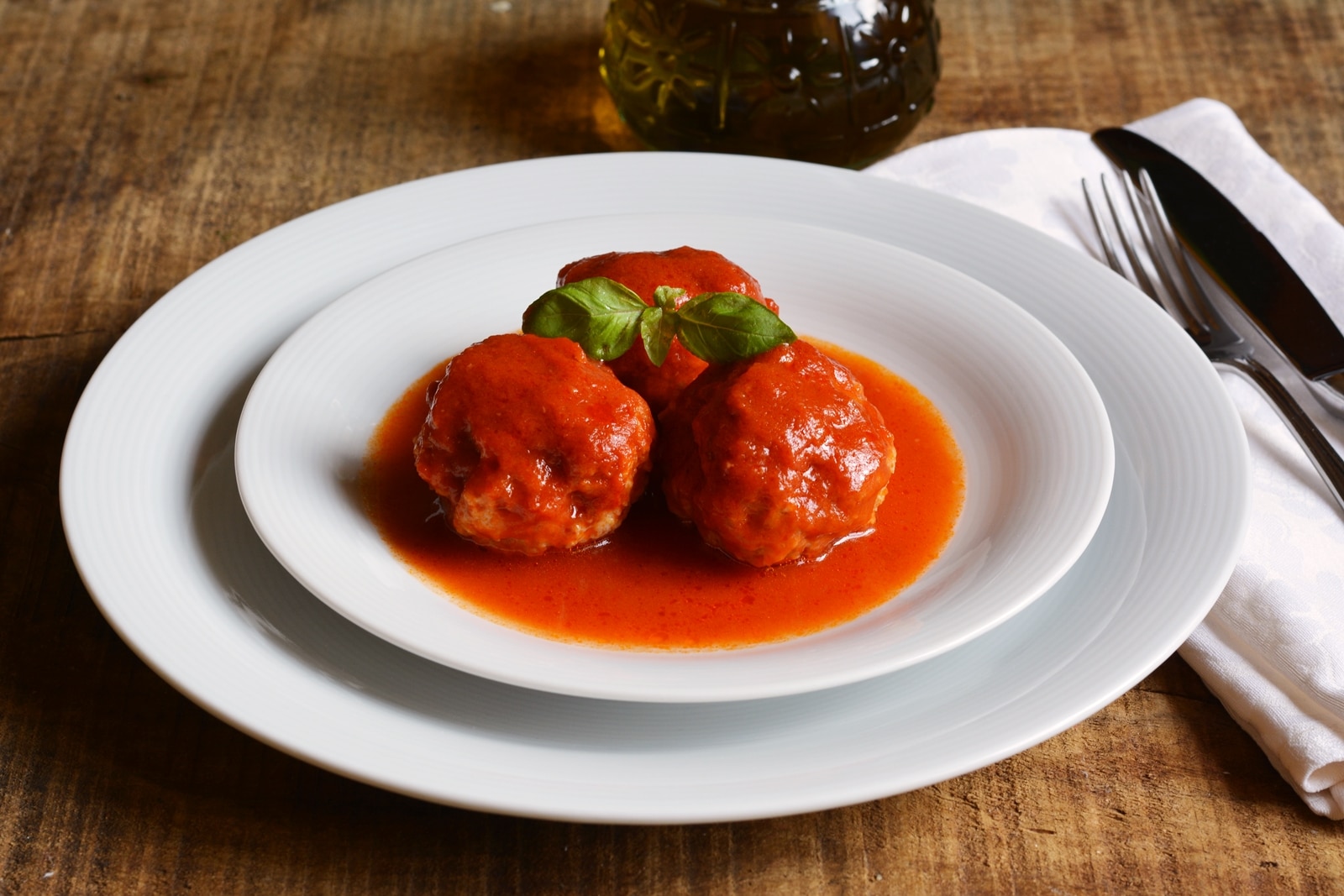 Polpette di pollo speziate al sugo
