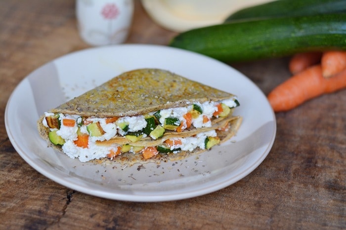 Crepes con zucchine, carote e ricotta