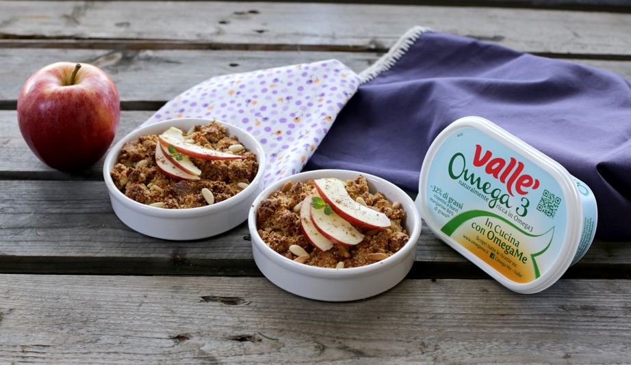 Crumble con le mele e pinoli