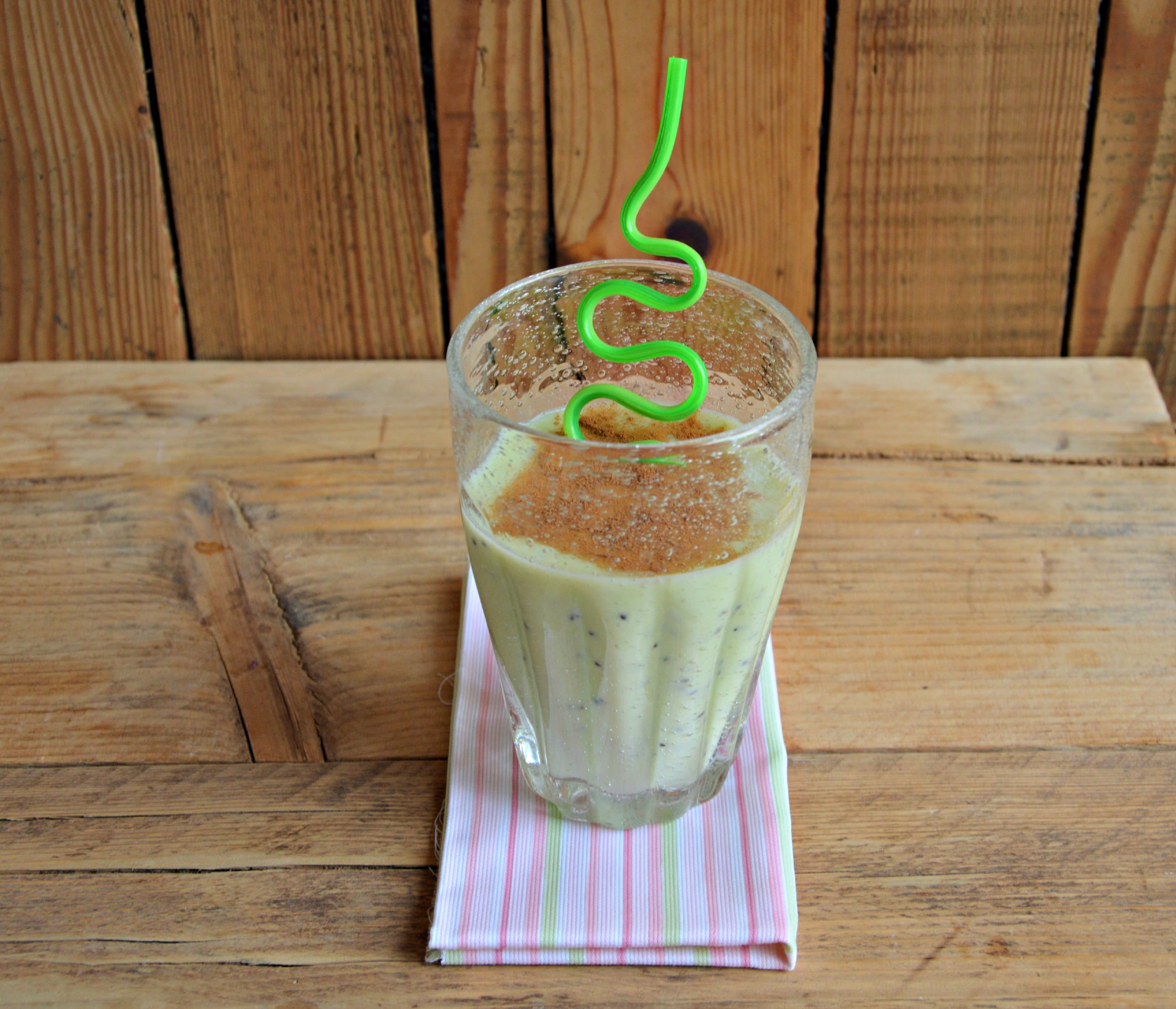 Frullato di kiwi e latte di soia