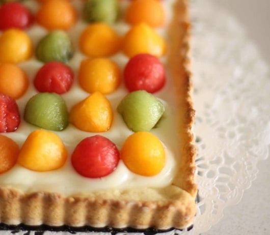 Crostata di frutta in sangria