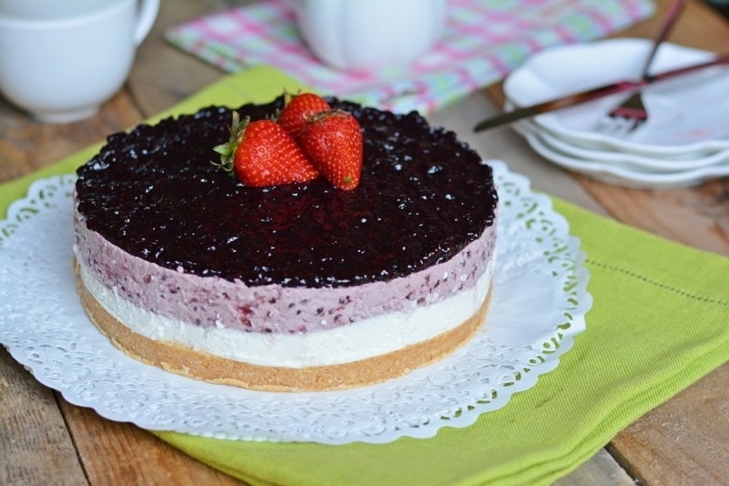 Cheesecake ai frutti rossi senza cottura
