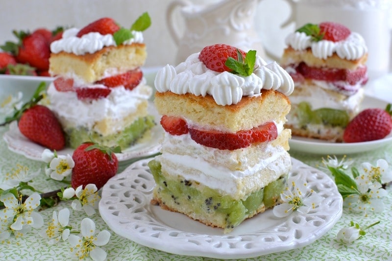 Tortini di frutta tricolore