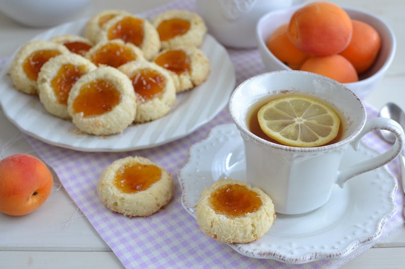 Pasticcini cocco e albicocca