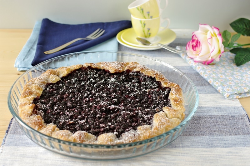 Tarte con mirtilli e crema al cacao