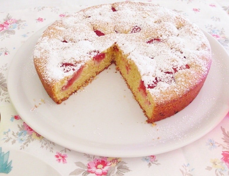 Torta soffice alle fragole
