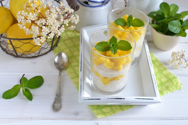 Bicchierini cocco, mango e crema di riso