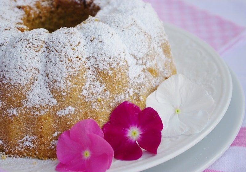 Ciambella cannella e mirtilli