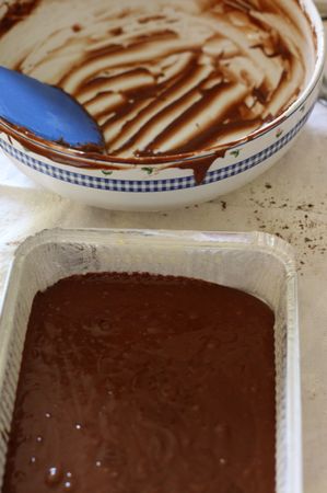 Torta al cioccolato con mascarpone e caffè: infornare