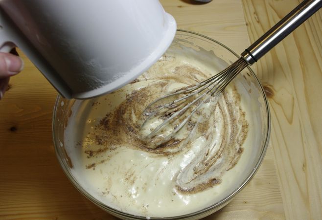 Torta sette veli: unire le farine