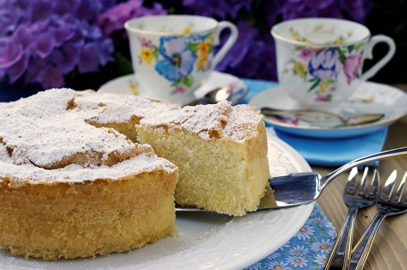 Torta sabbiosa senza glutine