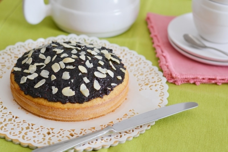 Torta di farro e semi di lino
