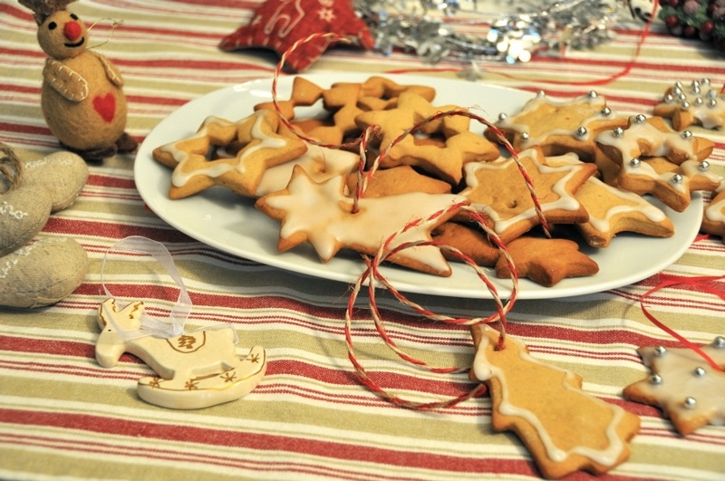 Biscotti Dolci Natalizi.Biscotti Per L Albero Di Natale Dolci Natalizi Valle Italia