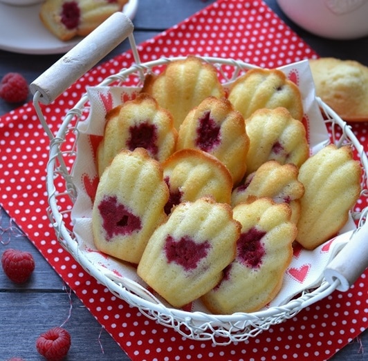 Madeleines rosa e lampone