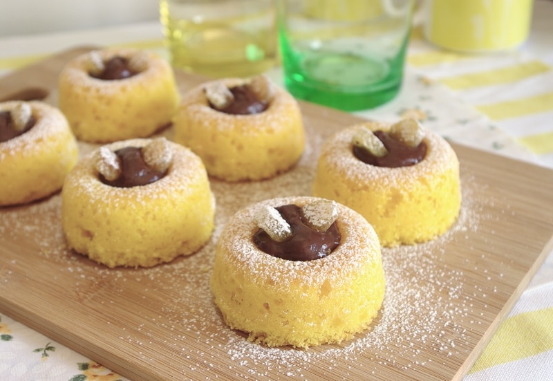 Nidi ripieni crema arancia e cioccolato