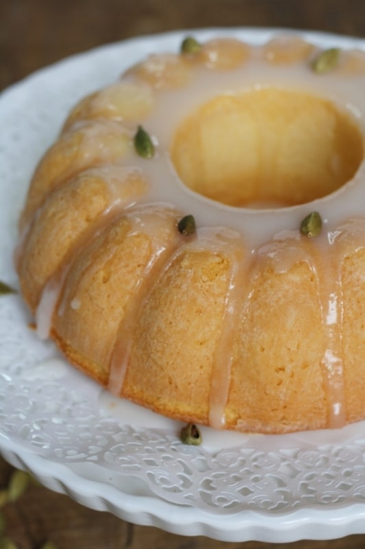 Ciambella al limone e cardamomo