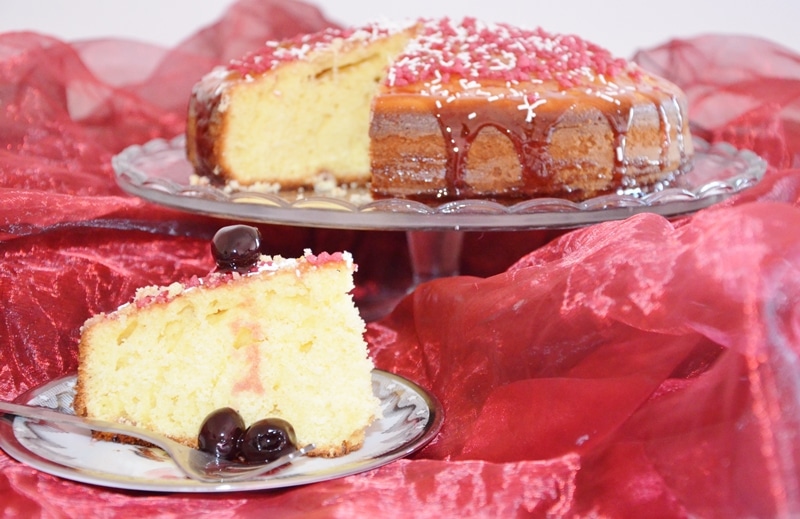 Torta soffice allo yogurt e amarene