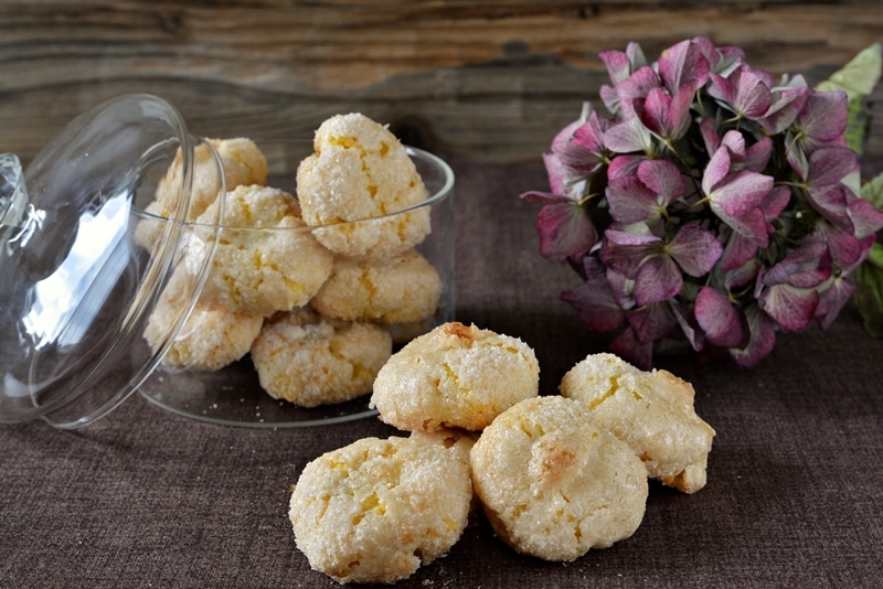 Biscotti caramellati