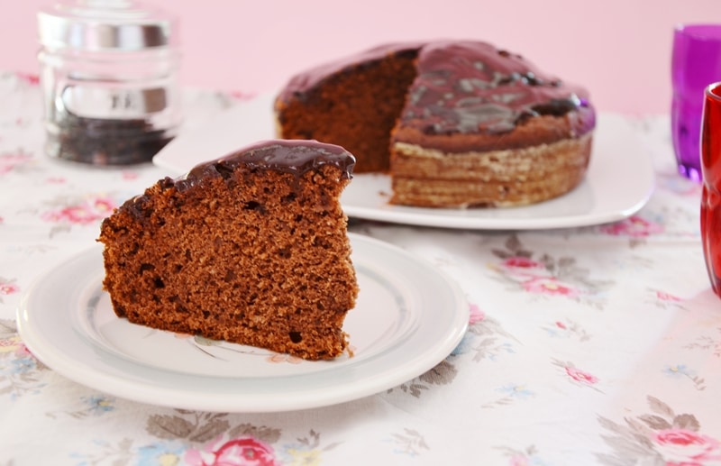 Torta al cioccolato e albumi