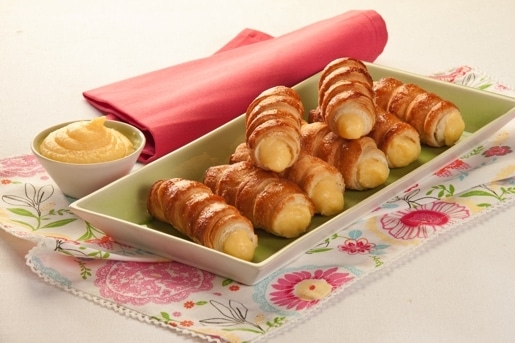 Cannoncini alla crema pasticcera