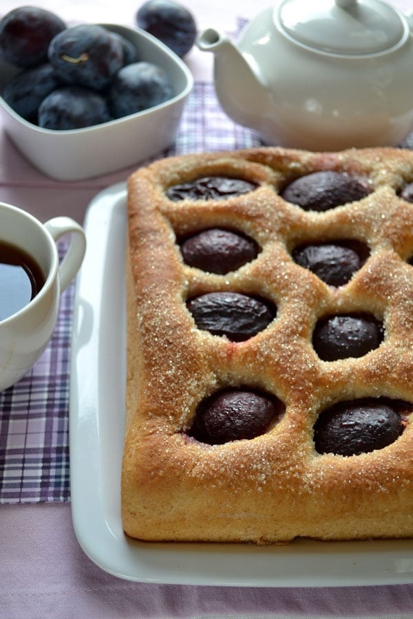 Focaccia integrale prugne e miele