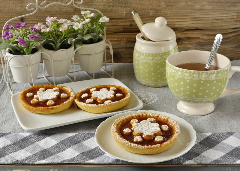 Crostatine con gelatina di mele