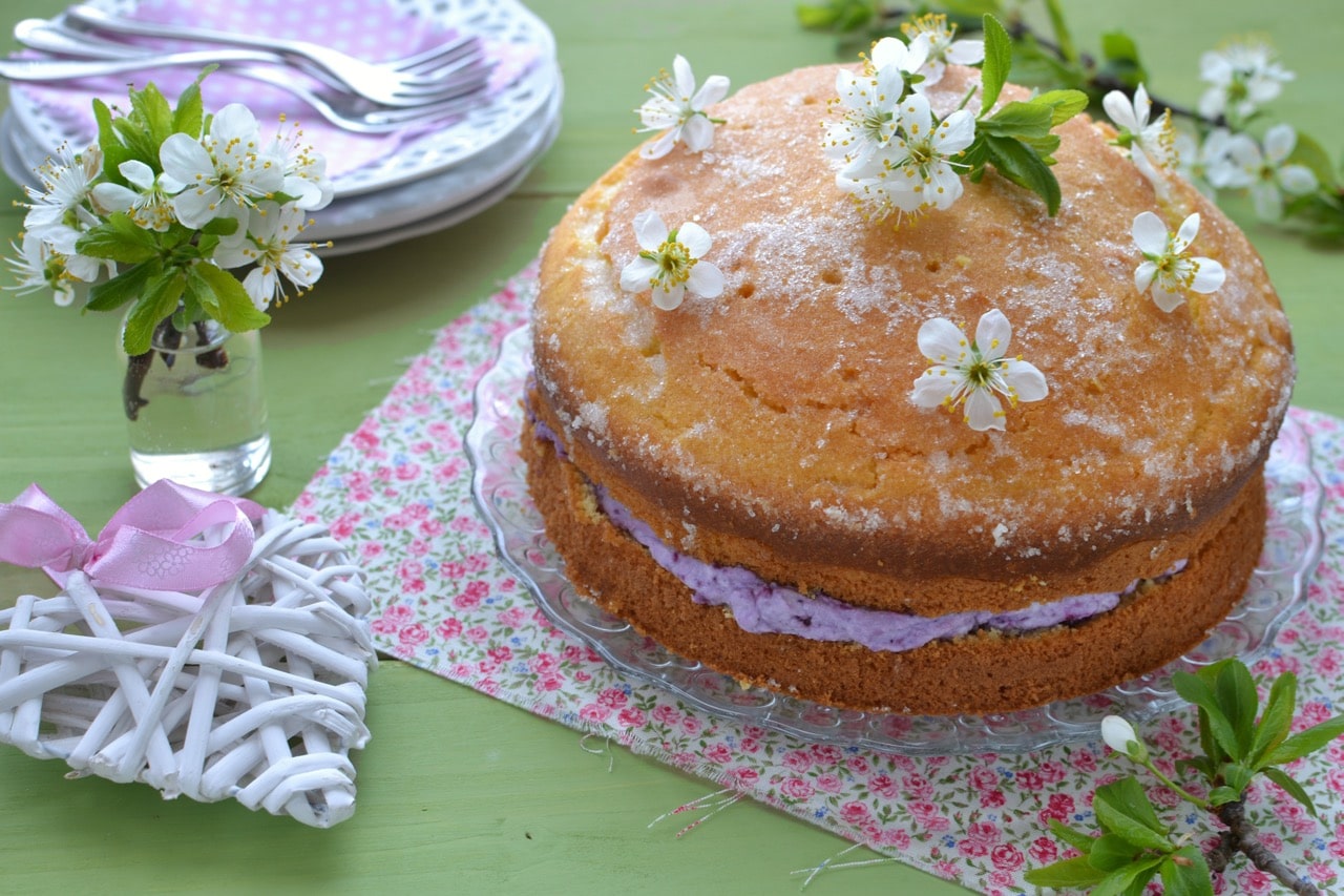 Torta limone e mirtilli