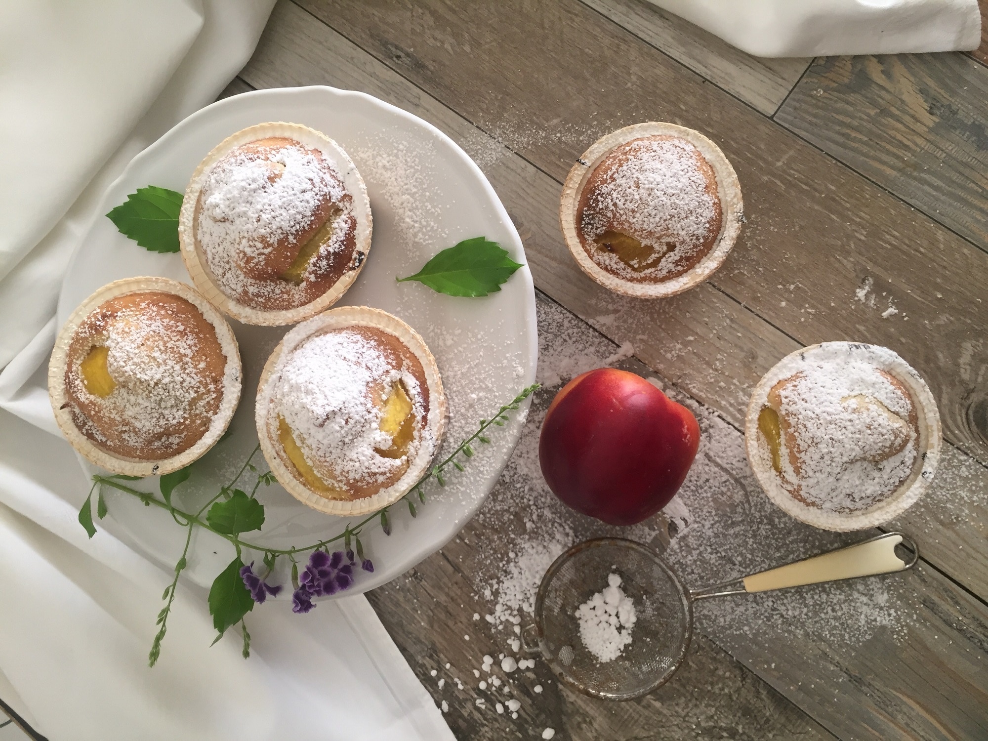 Muffin pesche e amaretti