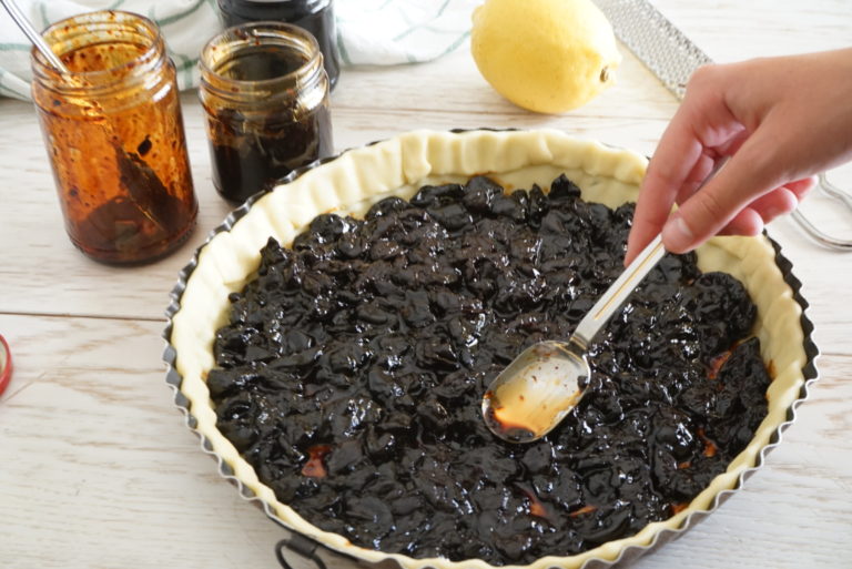 Crostata di marmellata di ciliegie e limone 2