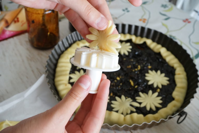 Crostata di marmellata di ciliegie e limone 4