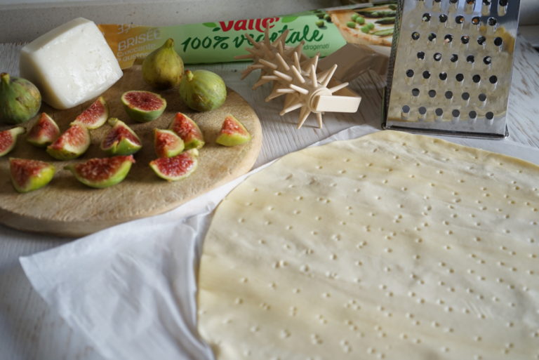 Galette di brisée con fichi e caprino 2