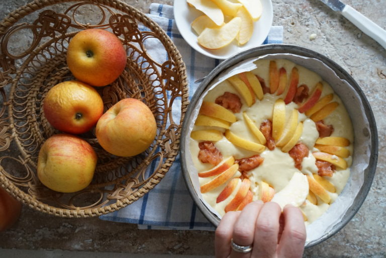 Torta di mele e marmellata di mele cotogne 5