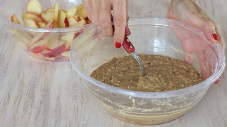 Torta di mele, quinoa e mandorle 5