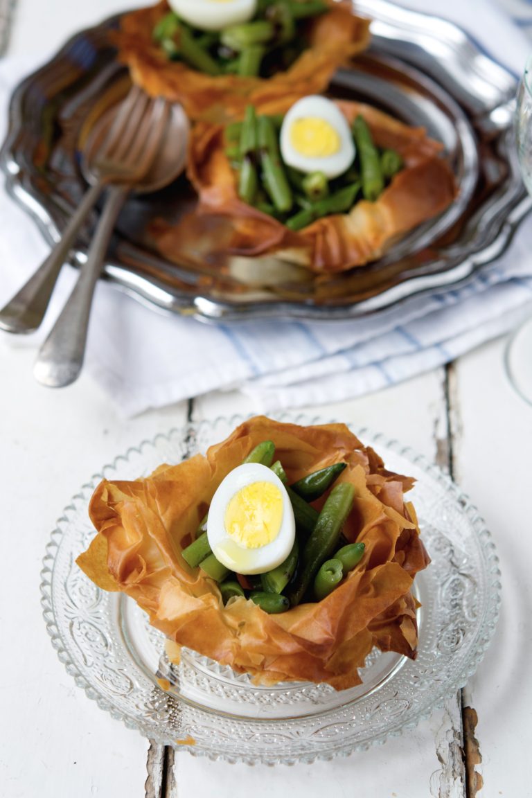 Insalata di fagiolini e uova di quaglia in nidi di pasta phyllo 5