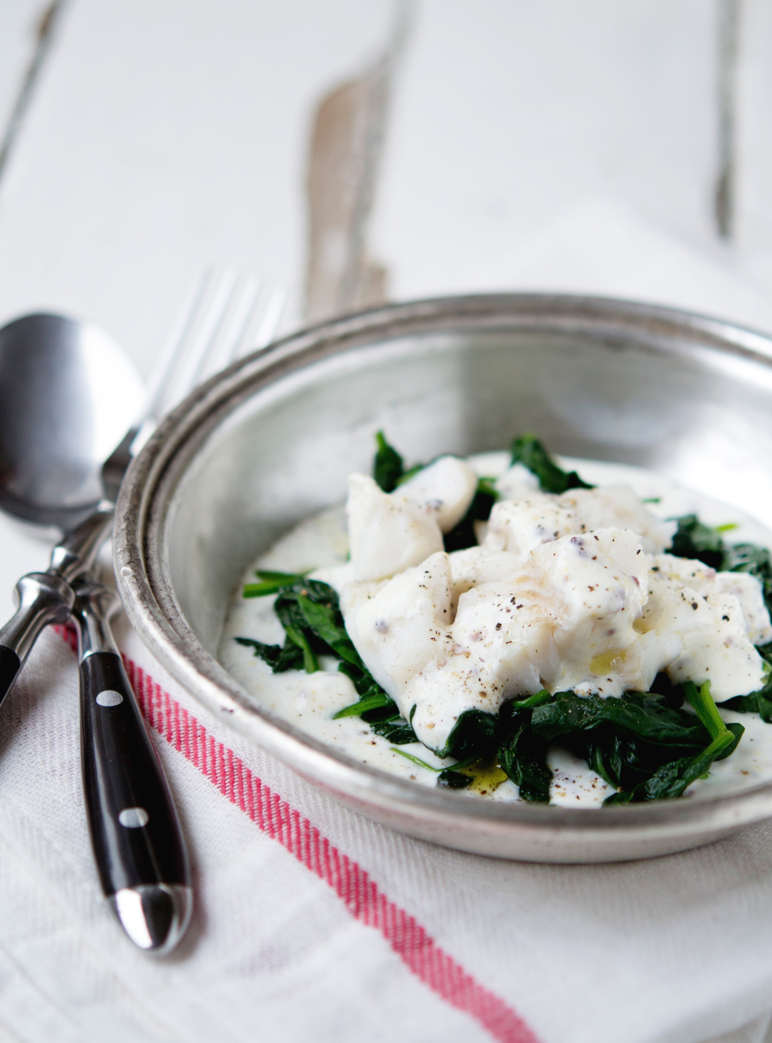 Filetti di merluzzo con salsa di yogurt e senape