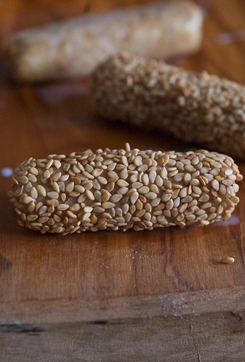 Biscotti integrali al coriandolo e semi di sesamo