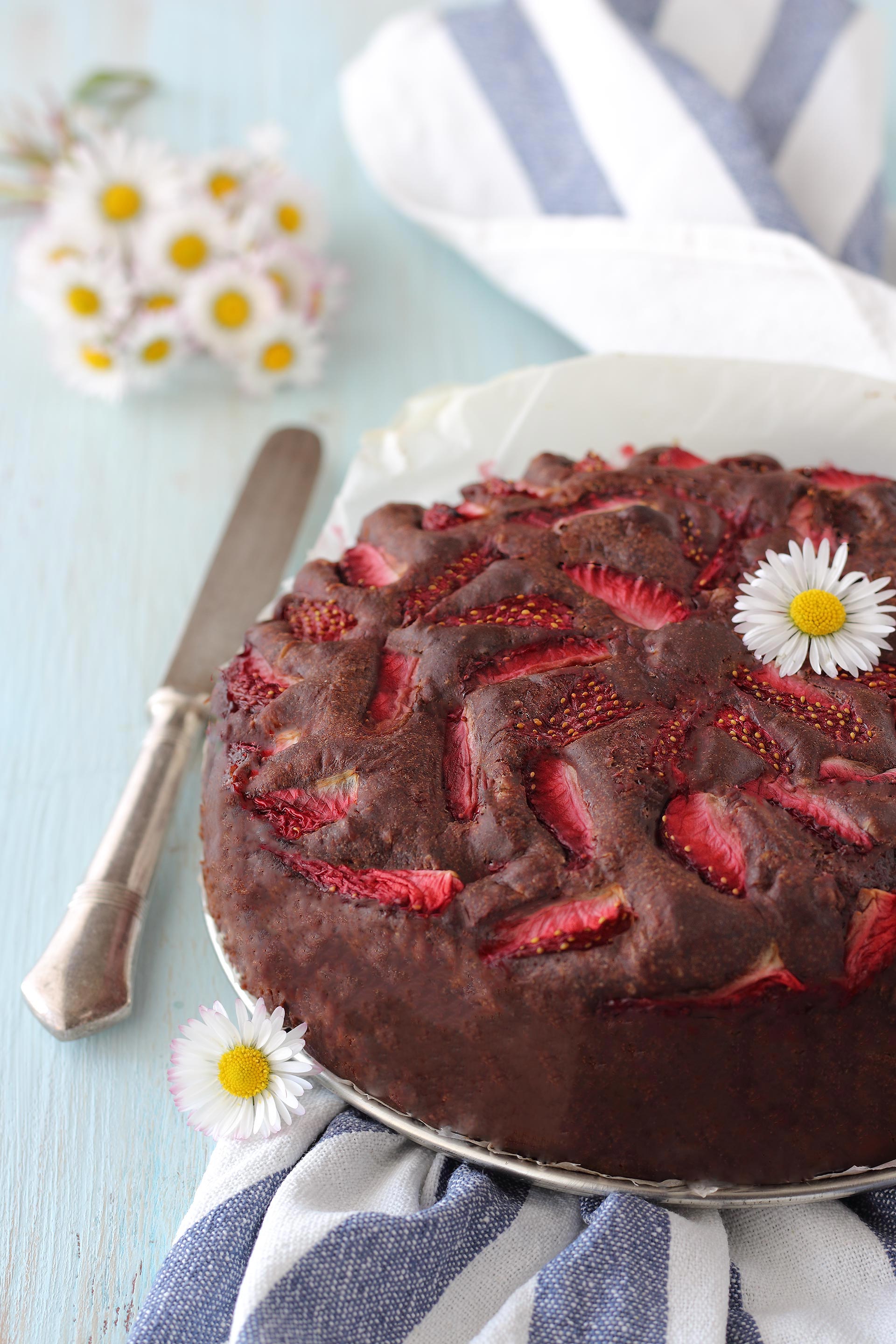 Torta fragole e cioccolato