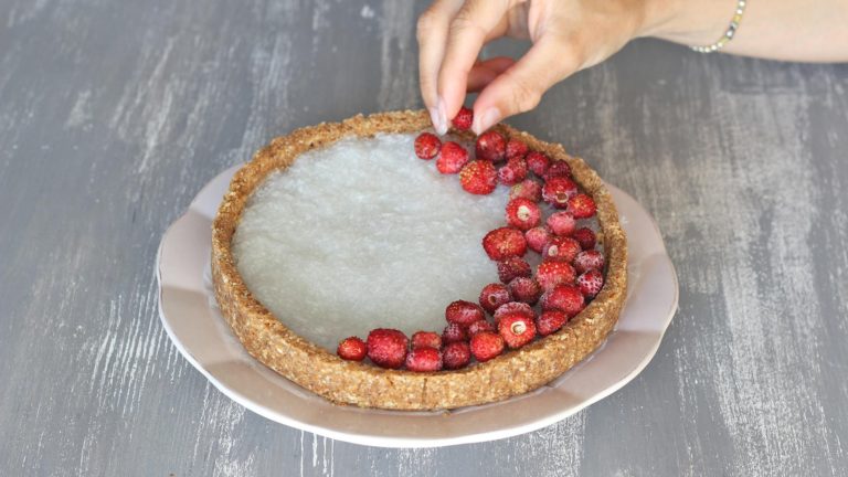 5-Torta-fredda-cocco-fragole