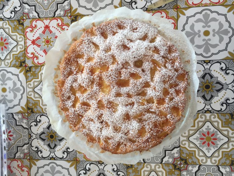 Preparazione torta di mele senza burro - step 8
