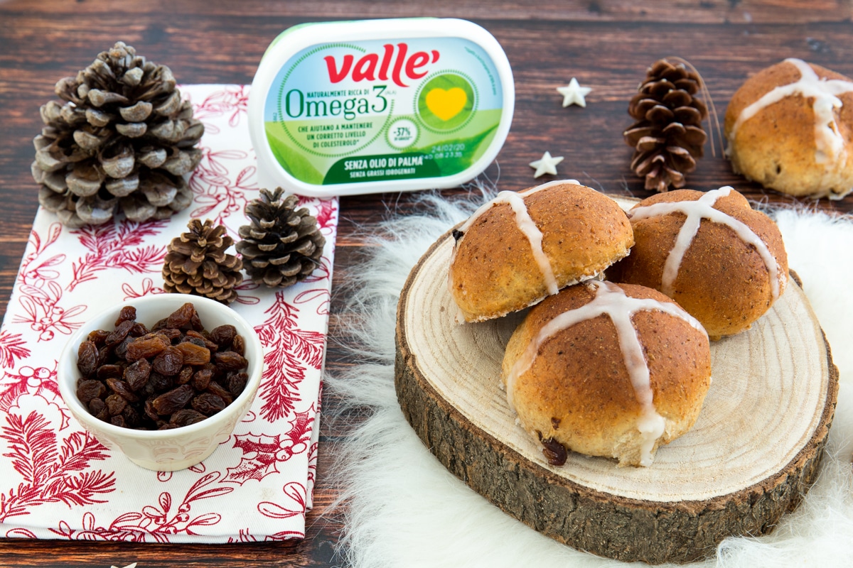 Hot Cross Buns con uvette