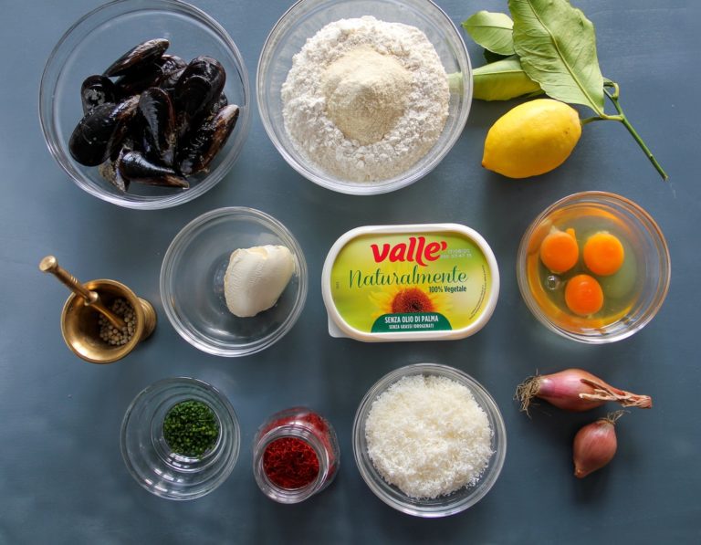 Tagliolini di pasta fresca, cozze, zafferano ed erba cipollina - Ingredienti