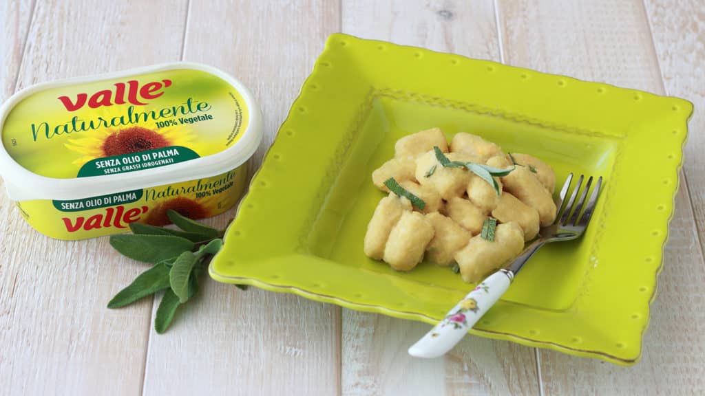 Gnocchi di ceci alla salvia