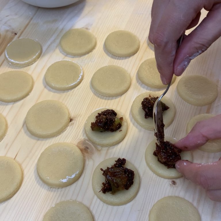 Biscotti fichi e cioccolato 9
