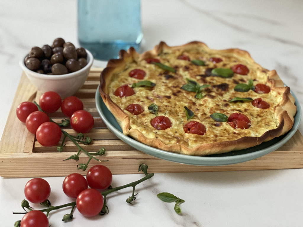 Torta salata caprese
