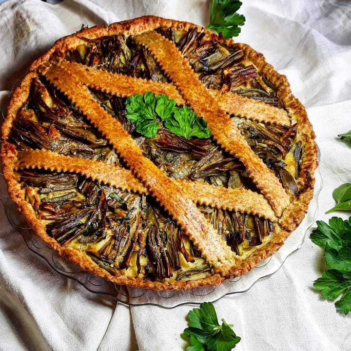 Crostata salata con carciofi e crema di patate