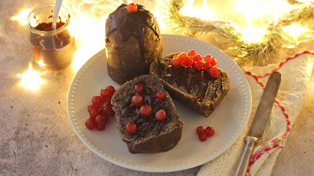 Mini Panettoni al cacao e nocciole
