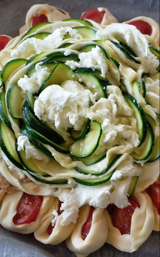 torta salata zucchine e pomodorini 6