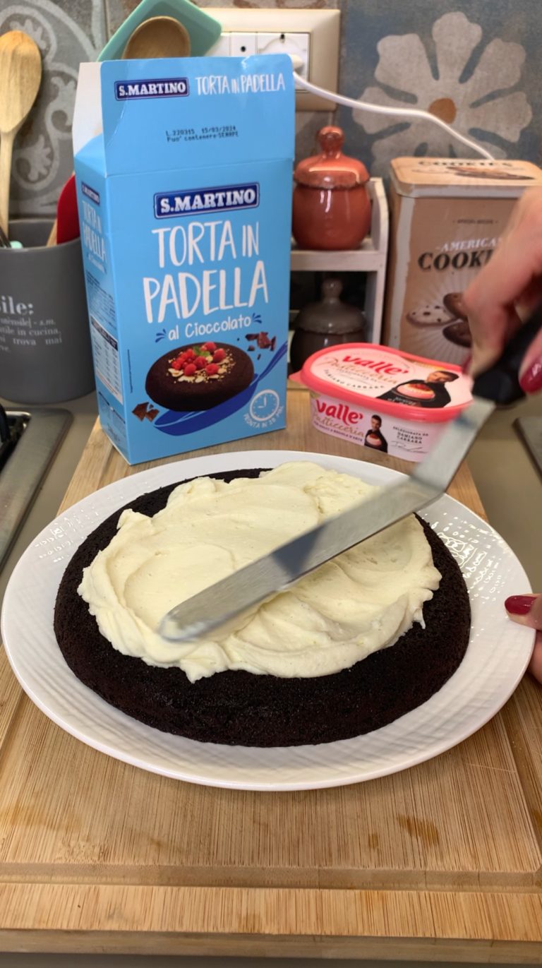 torta in padella al cioccolato ricotta e fichi vallé 6